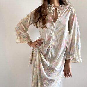 Maidenform Dreamwear | Vintage 60s pastel floral maxi nightgown ruffle collar
